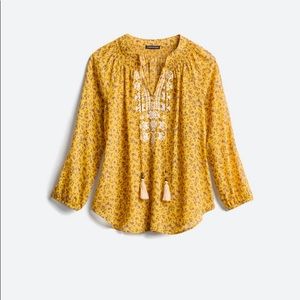 Bobby Embroidered Tie Detail Top